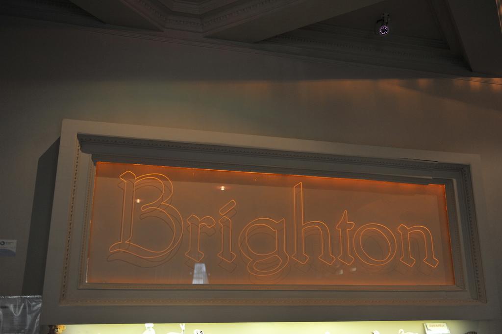 Hotel Brighton Batumi Kültér fotó
